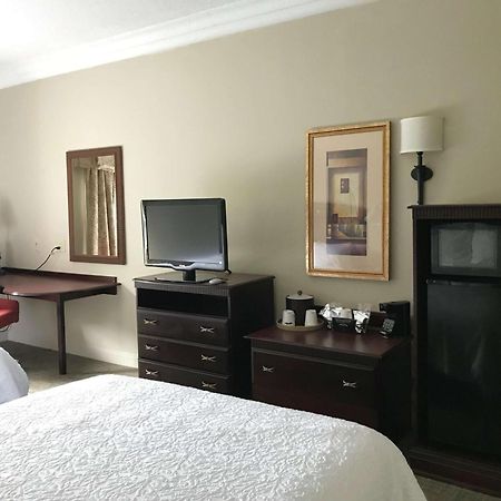 Hampton Inn Видалия Екстериор снимка