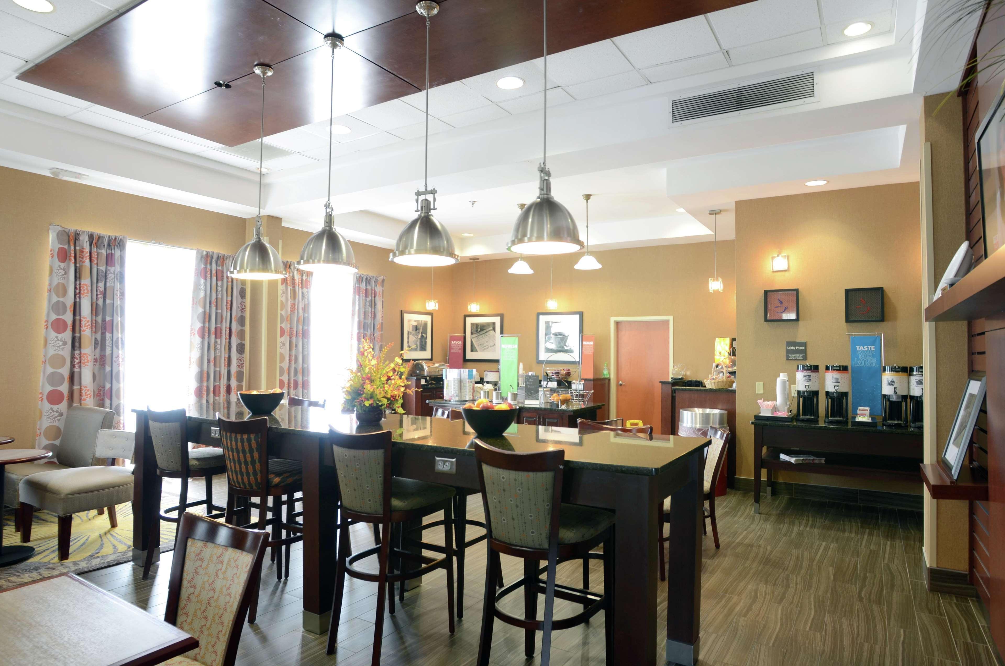 Hampton Inn Видалия Екстериор снимка