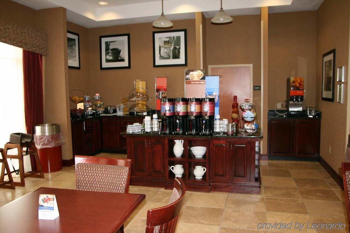 Hampton Inn Видалия Екстериор снимка